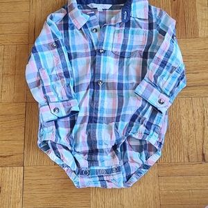 Button down 6-12 month onesie